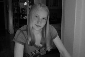 305741_143935065788207_227211897_n