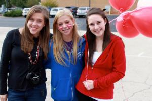 539279_450015801703250_273190276_n