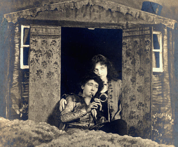 Hilda Trevelyan with Nina Boucicault (1867- 1950) in the title role in the first production of 'Peter Pan' at the Duke of York's Theatre, December 1904. 